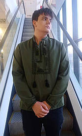 Вишиванка чоловіча "Мілітарі" з домотканого полотна