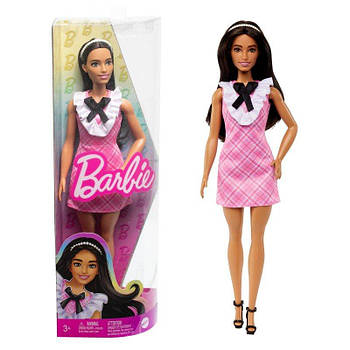 Лялька Barbie Fashionistas в рожевій сукні з жабо HJT06