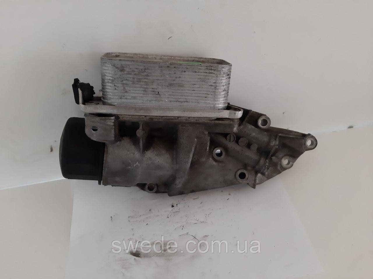 Корпус масляного фільтра Mercedes W221 5.5 2005-2009 рр. A2721800410