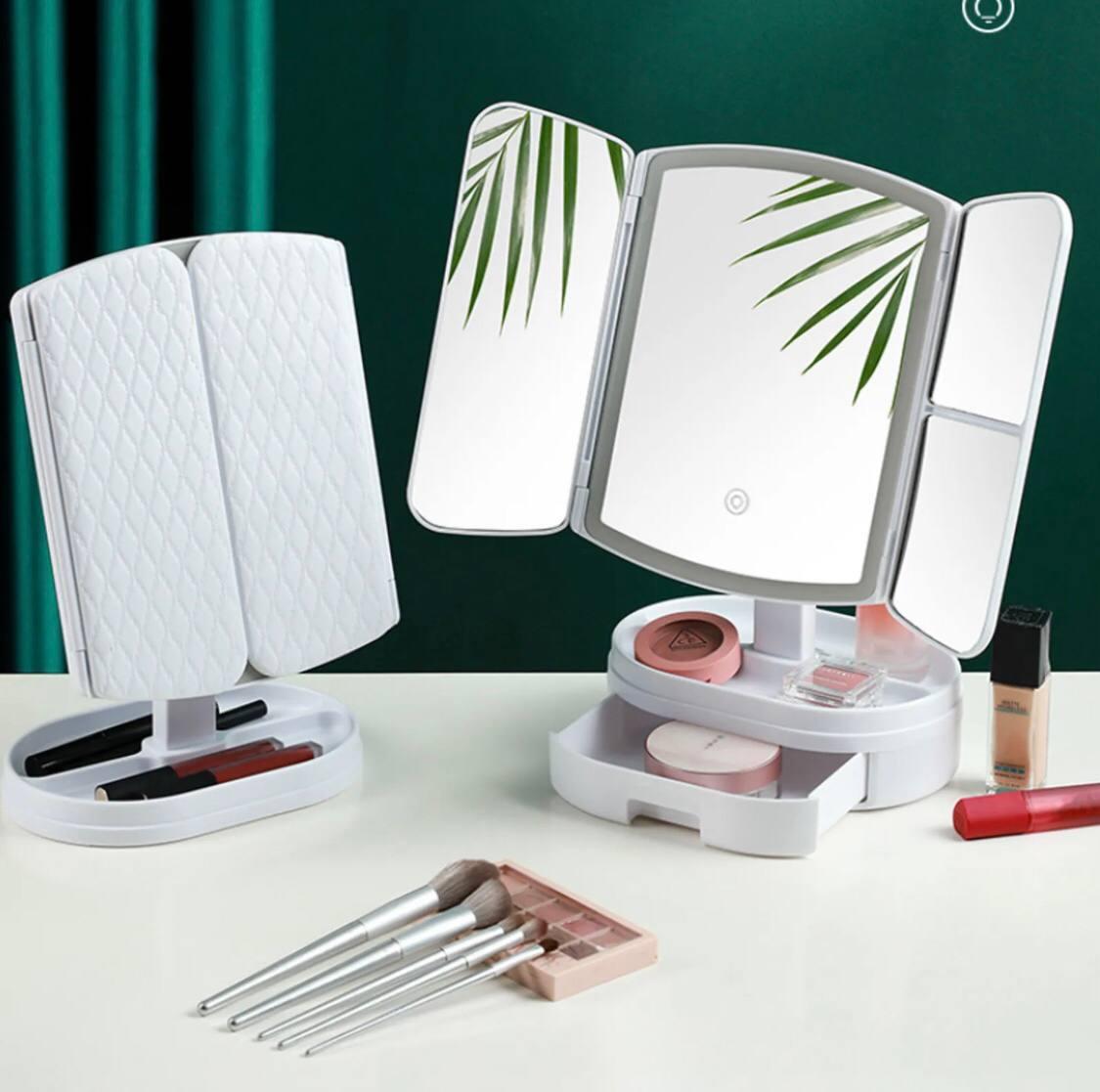Настольное зеркало с подсветкой от USB на подставке, Косметическое зеркало для макияжа с увеличением - фото 1 - id-p2113721012