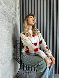 Трендовий жіночий светр із серцями