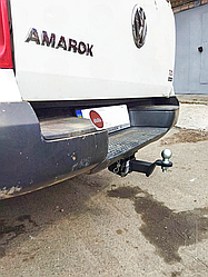 Фаркоп Volkswagen Amarok 2010-2022 (Фольксваген Амарок) вставка під квадрат