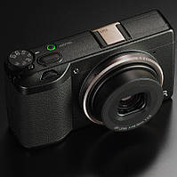 Компактная фотокамера RICOH GR III