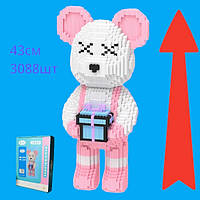 Конструктор 3D Magic Blocks в виде мишки Bearbrick Kisses с подарком 3089 деталей