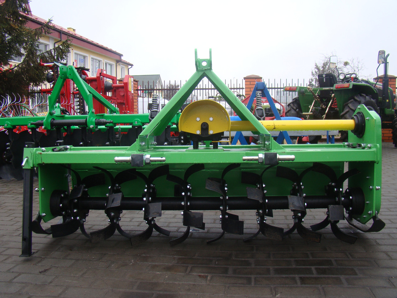 Ґрунтофреза навісна Bomet 1,4 (ширина 1,4 м, Польща)