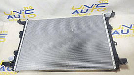 Радіатор охолодження Рено Латітьюд 214100050R новий дефект