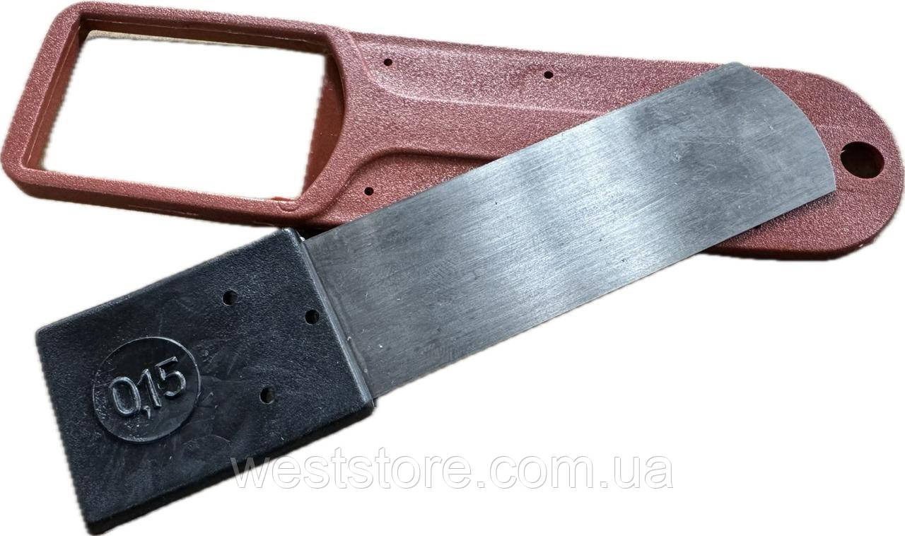 Щуп регулювання клапанів широкий 0,15 мм у пластмасовому чохлі ваз 2101-2110, фото 1