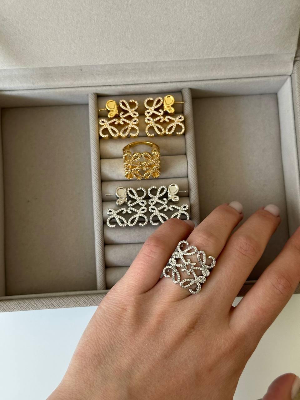 Набір Loewe - кільце та сережки позолота 18 К чи посріблення