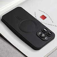 Чорний силіноковий чохол для iPhone 15 Pro Max з захистом камери