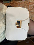 ДЕФЕКТ! Жіноча класична сумка крос-боді 10214 на цепочці на три відділи біла молочна, фото 3