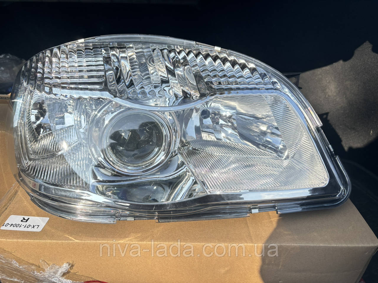 Фара Ніва-Шевроле Бертоні, фото 1