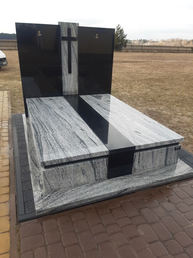Подвійний європейський пам’ятник з італійського каменю 2000*2200