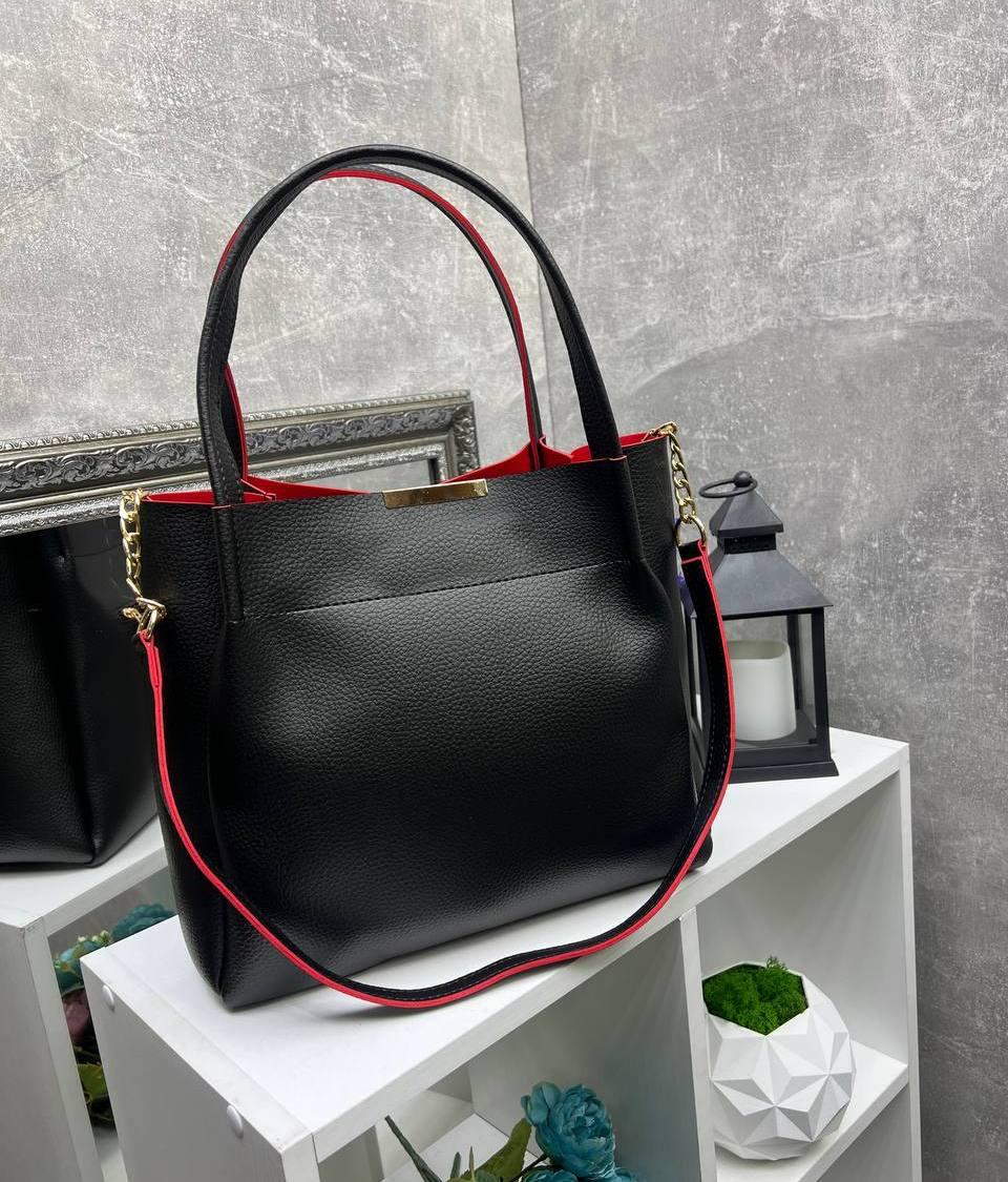 Велика жіноча сумка формату А4 міська класична чорна з червоним шкірзам