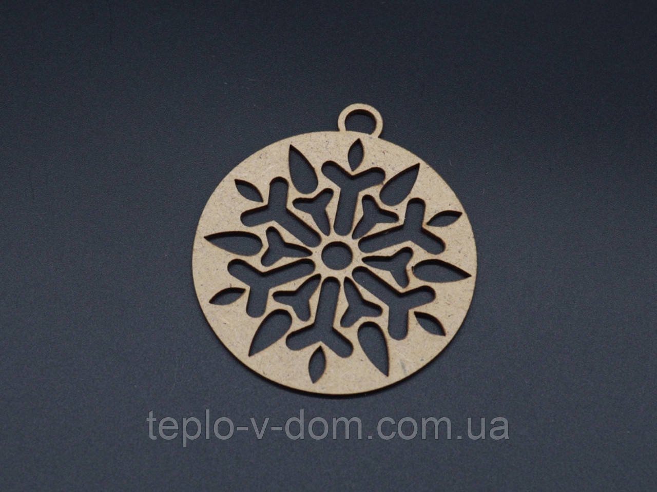Дерев'яні сніжинки для декупажу. 8см
