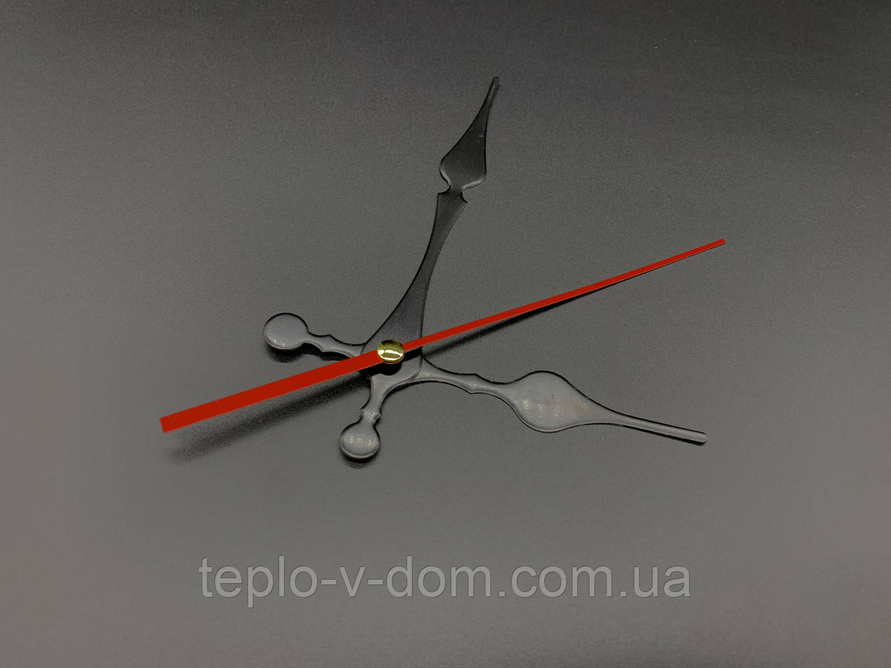 Металеві стрілки годинникові для настінних годинників чорні та червоні 3 фігурні стрілки 11х12х8.5 см