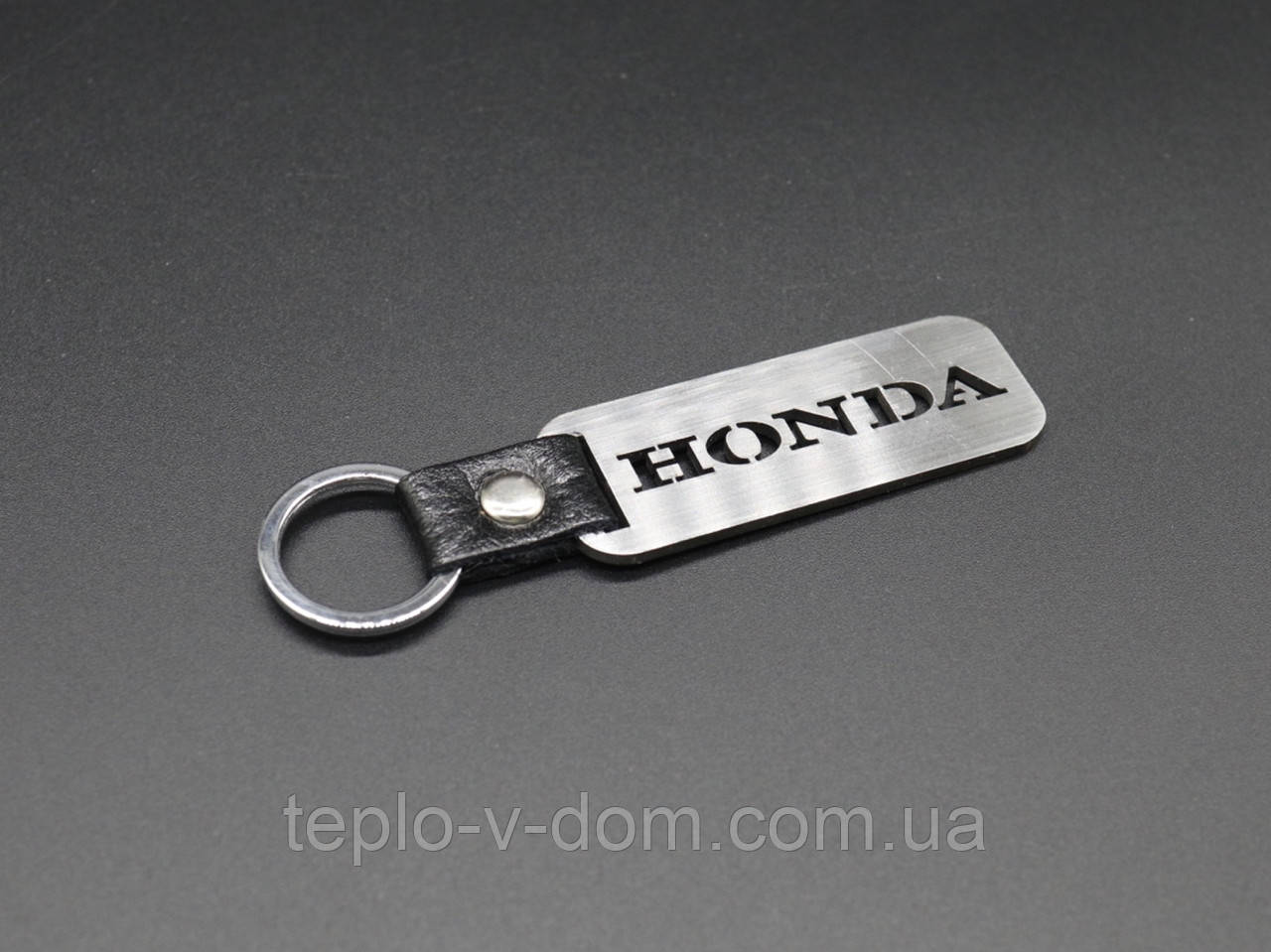 Брелок металевий. HONDA. 10х2,5см