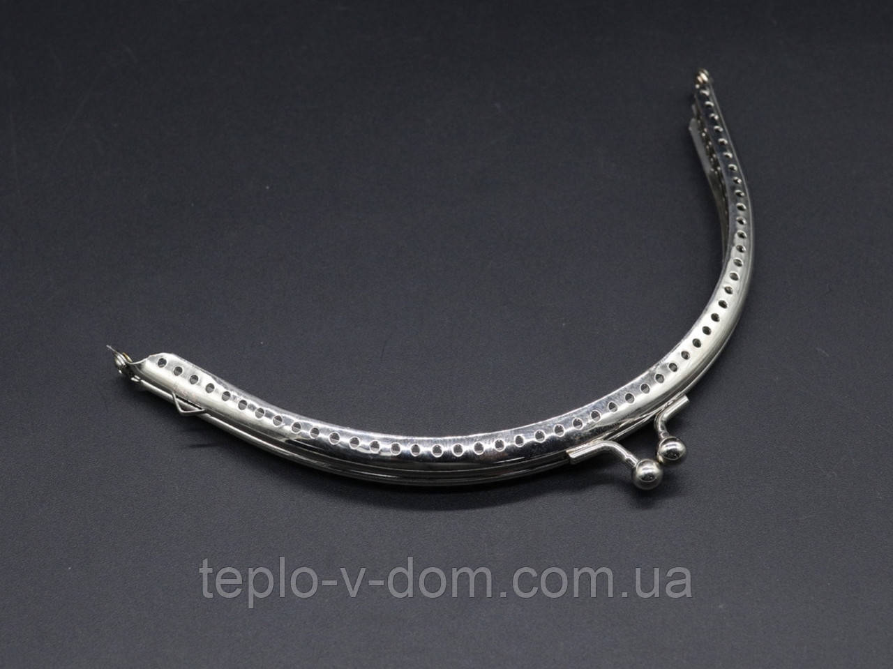 Фермуар. Колір "срібло". 15см.