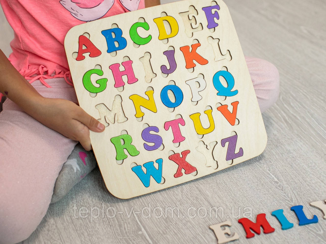 Алфавіт англійський пазл дерев'яний кольоровий абетка з дерева 25х25 см