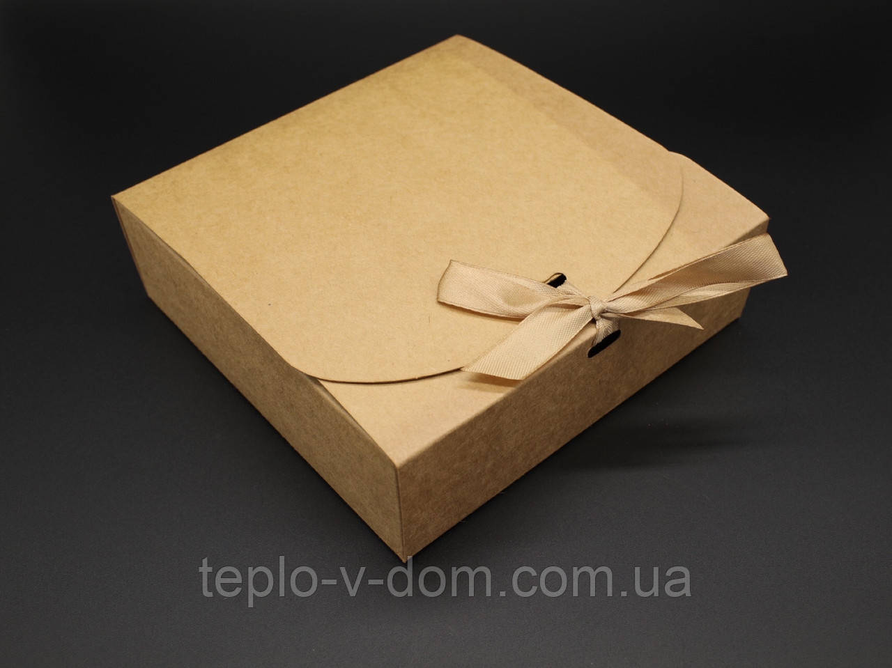 Збірні картонні коробки для подарунків. Крафтовий колір. 16.5х16.5х5см