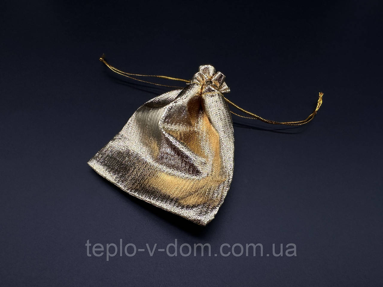 Подарунковий мішечок на затяжках. Колір золотий. 9х12см