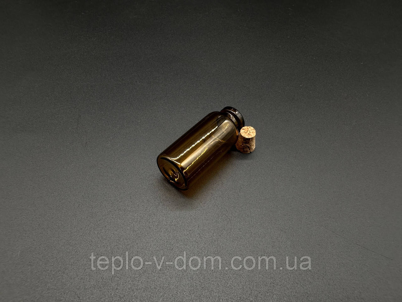 Скляні пляшечки в бурштиновому склі. 13х35мм 6мл