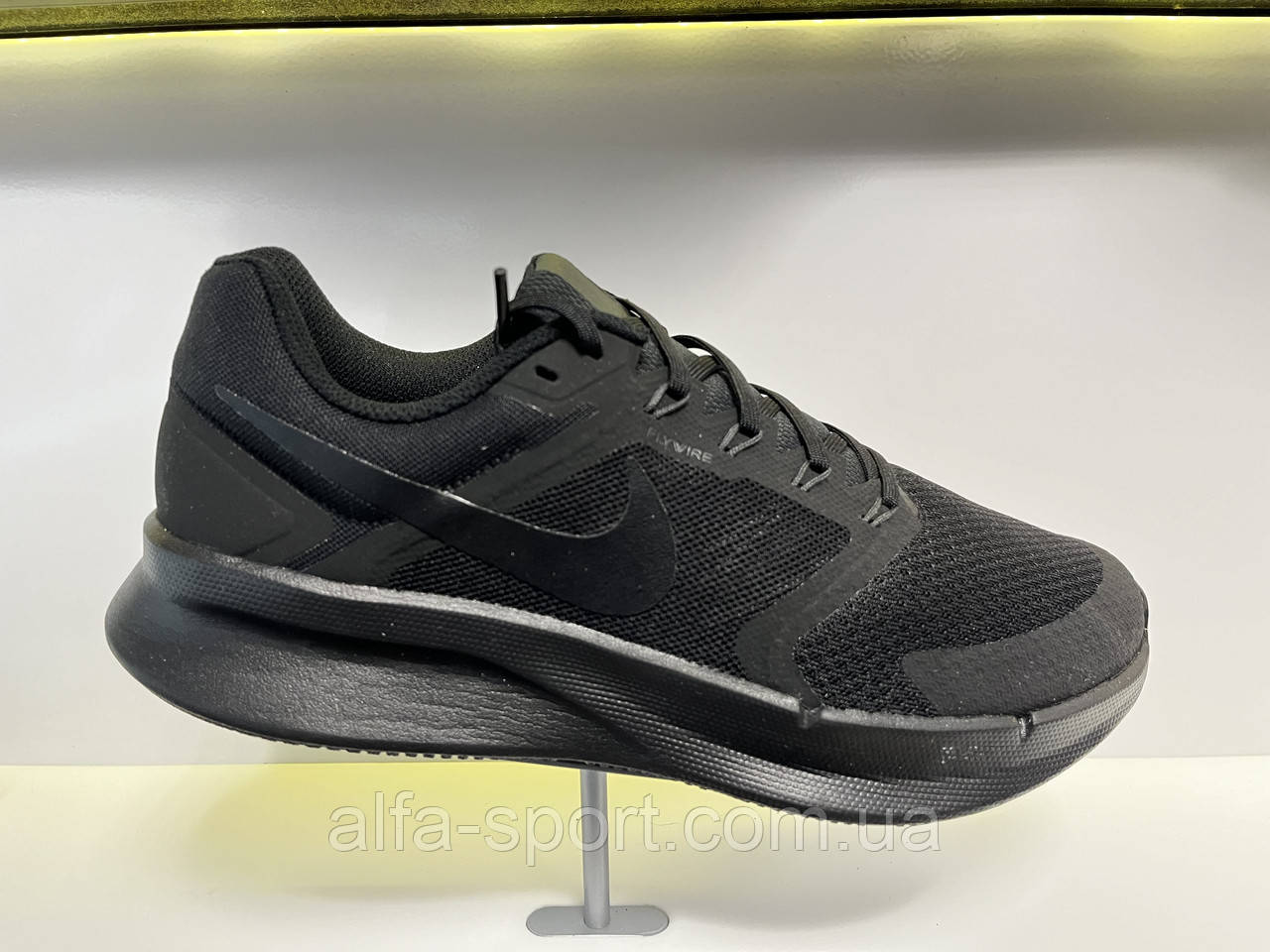 Кросівки Nike Run Swift 3 (DR2695-003)