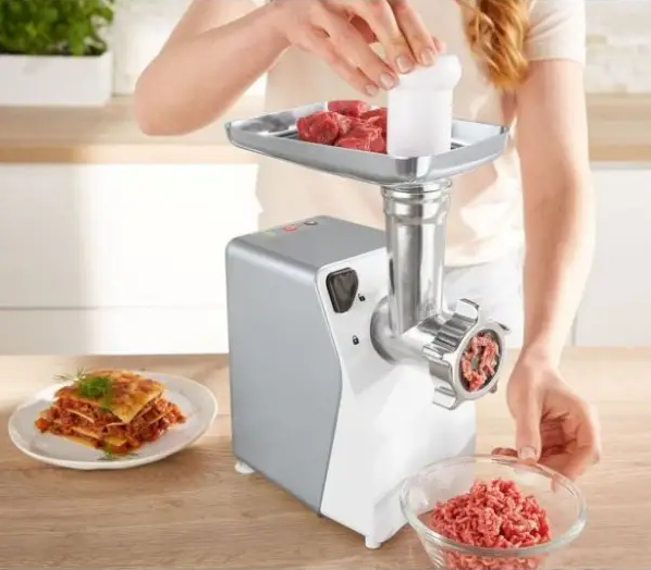 М'ясорубка SilverCrest SFW 350 D2