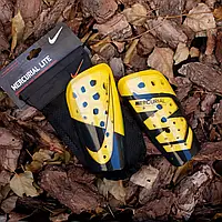 Футбольные щитки Nike Mercurial Lite Fmall