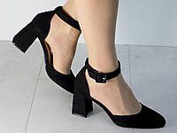 Туфли замшевые на устойчивом каблуке женские с ремешком черного цвета