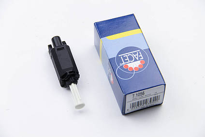Вимикач стоп-сигнала Passat/Golf 83-96, FACET (71056)