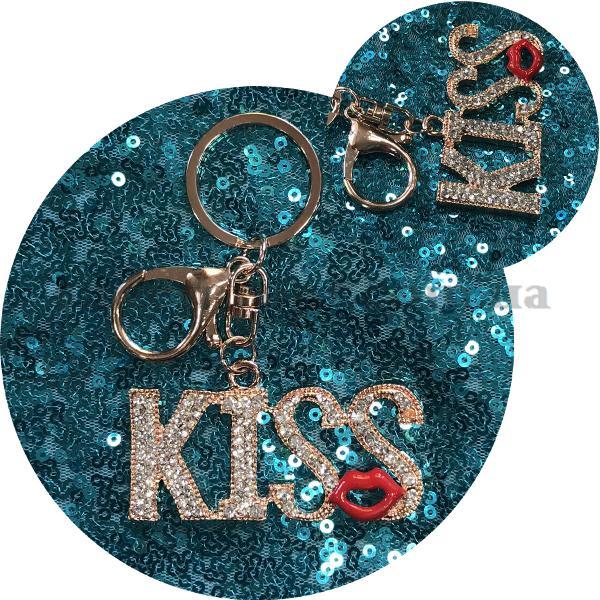Модний брелок у камінчиках KISS з губками