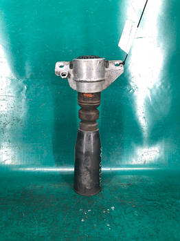 Опора амортизатора AUDI Q5 08-16 CAEB 2.0T 2011 задн. прав. (б/у)