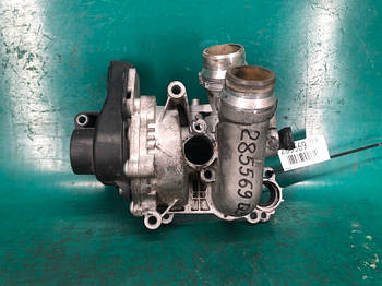 Помпа AUDI Q5 08-16 CAEB 2.0T 2011 (б/у)