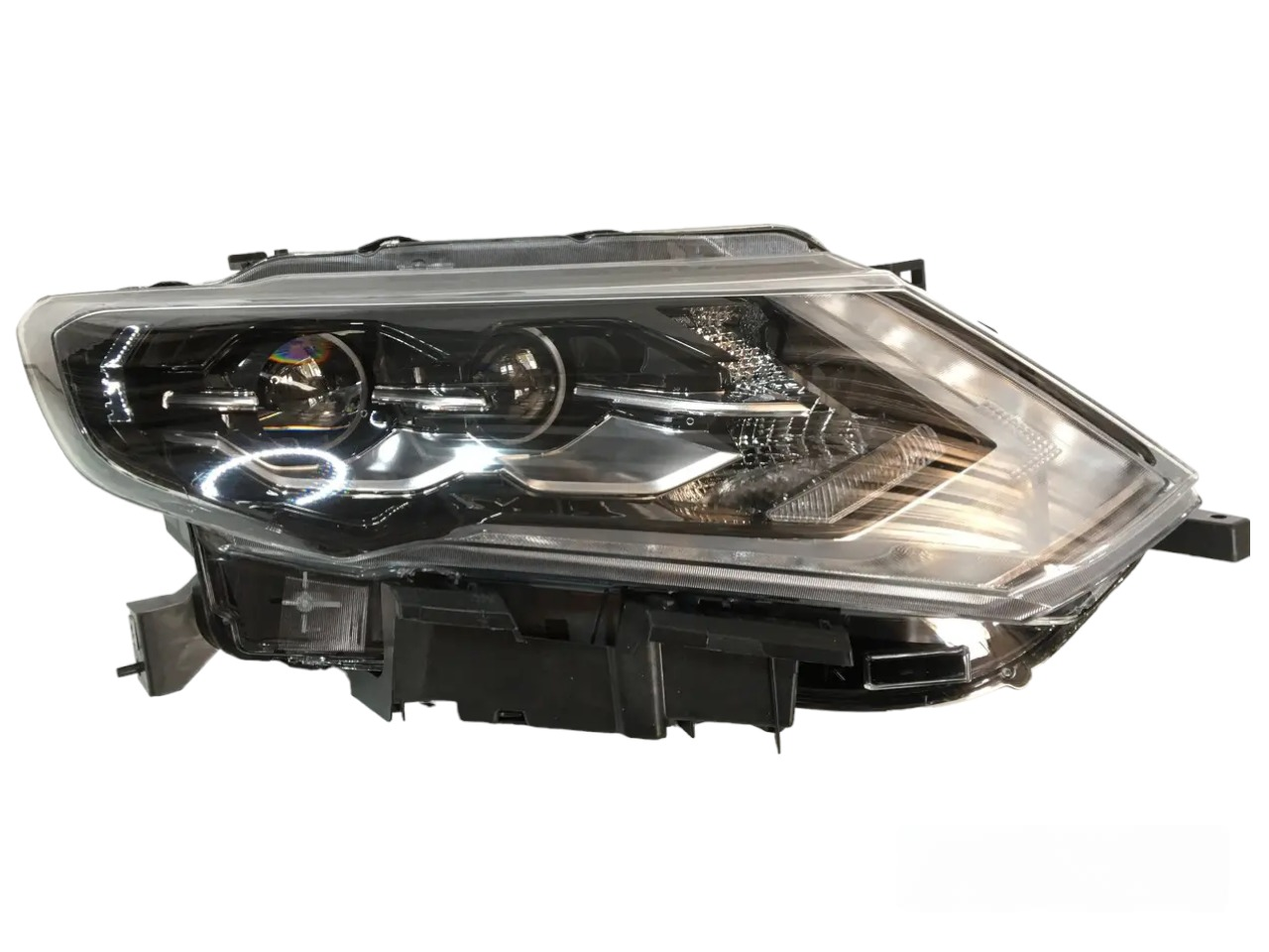 Фара Full Led Nissan Rogue 2017-2019 права 26010-6FL0A, 26060-6FL0A