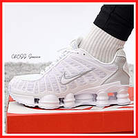 Кроссовки мужские и женские Nike Shox white gray reflective / Найк Шокс белые серые рефлективные