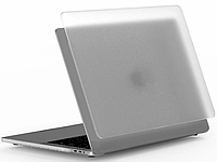 Пластиковый чехол-накладка Macbook Air 13.6 M2 (2022) белый матовый Wiwu iShield Ultra Thin Hand Shell Case