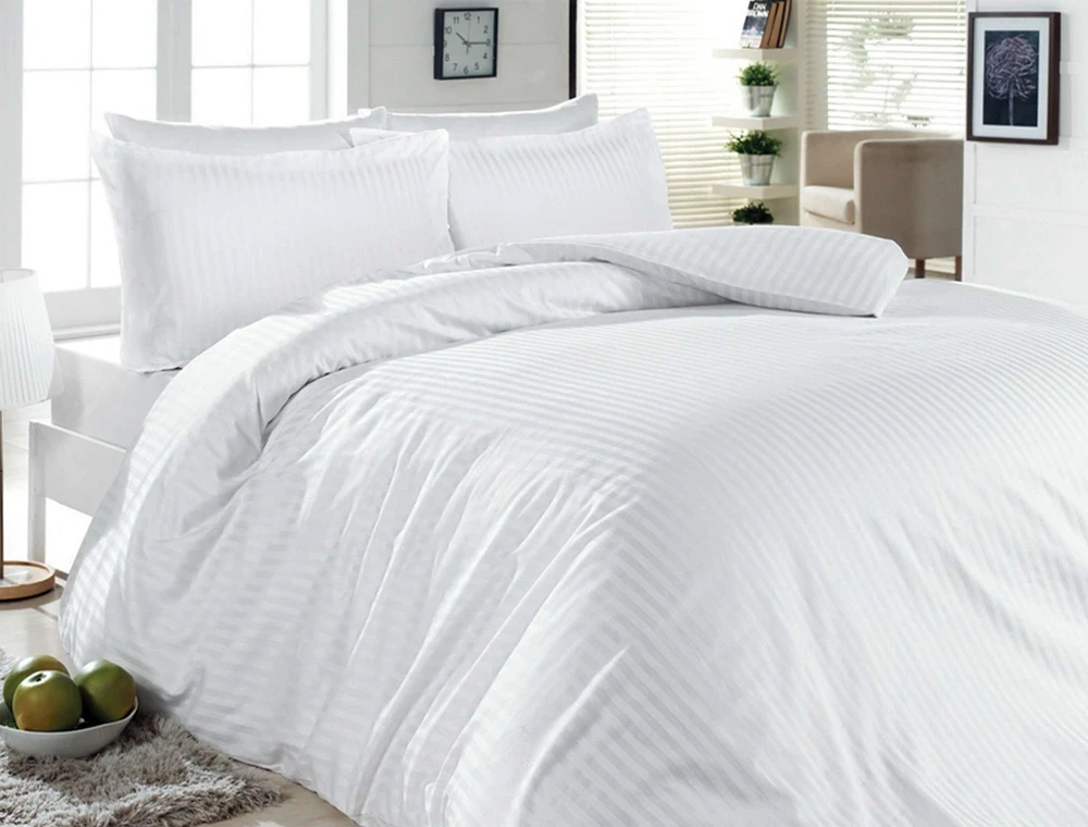 Білий євро максі комплект постільної білизни в смужку 200*220 бавовняний із Бязі Gold з простирадлом на гумці, Черешенька