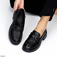 Жіночі туфлі лофери шкіряні чорні Pesm