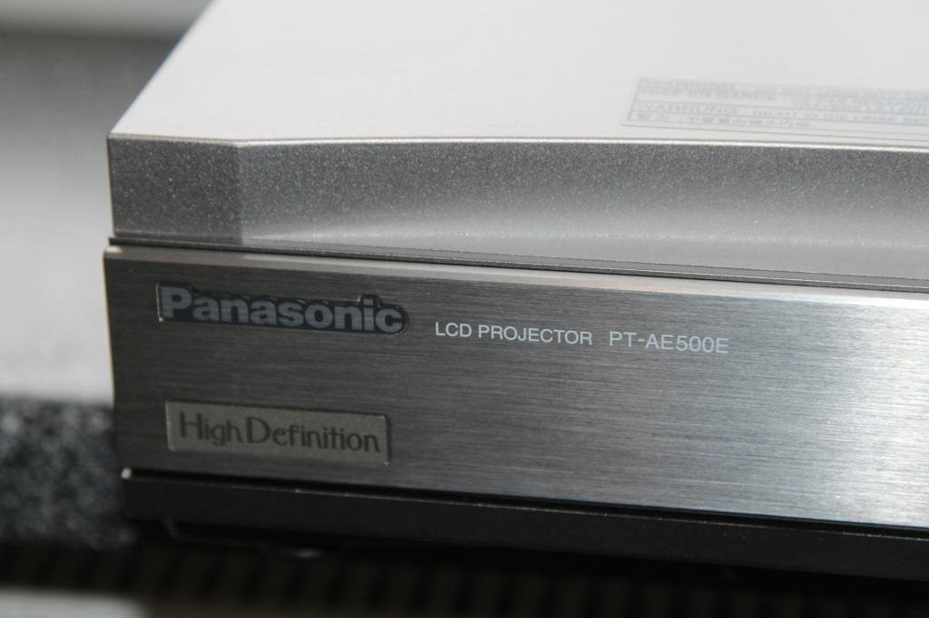 Проектор HD DVI 1280х720p Panasonic PT-AE500E DVI-HDMI для кинотеатра дома офиса игр видео - фото 2 - id-p386031417