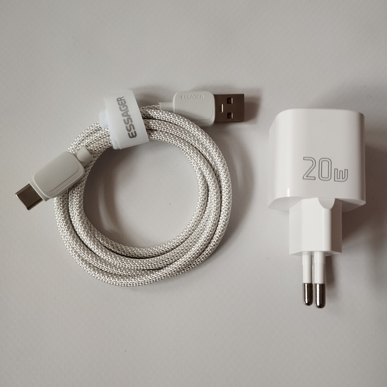 Мережевий зарядний пристрій Essager 20W GaN USB + Type-C White + кабель Швидка зарядка