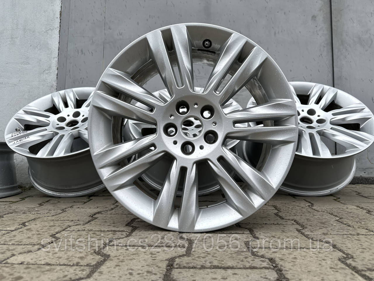 Диски оригінал Jaguar 5/108 R18 8J ET45 F-Pace комплект