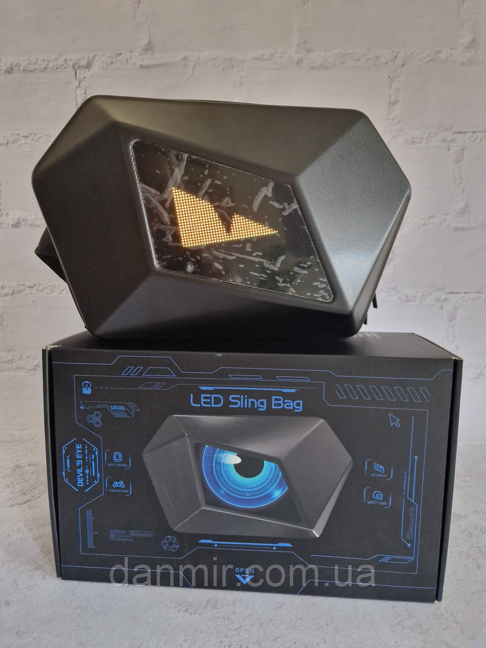 Рюкзак зі світлодіодним дисплеєм та керуванням через додаток, водонепроникний регульований плечовий ремінь, фото 1