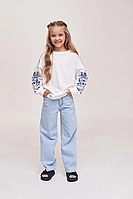 Світшот для дівчинки з вишивкою "Волошка", дитячий бавовняний світшот молочного кольору