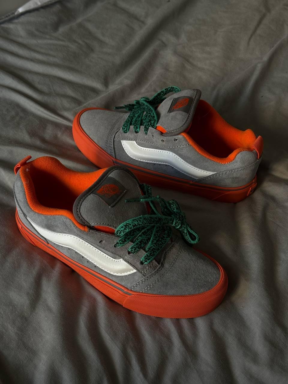 Женские кеды Vans Knu-Skool Pop Outsole Grey Orange VN0009QCORA - фото 3 - id-p2115821623