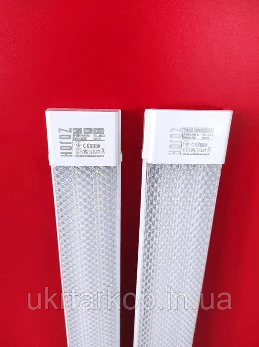 Світильник світлодіодний лінійний накладний офісний 60 Вт 120 см SMD LED 6400K білий
