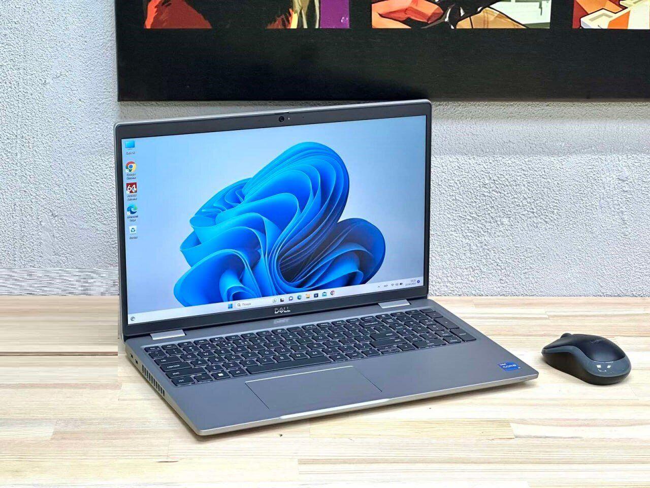 Б/в Ультрабук Dell Latitude 5530 15.6" 1920x1080| Core i5-1235U| 16 GB RAM| 512 GB SSD| Iris Xe