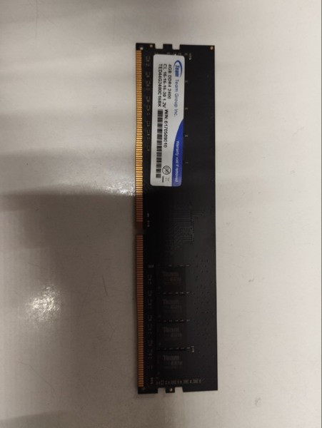 DDR4 4GB 2400 MHz Elite Team б/у