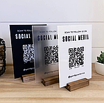 Переваги використання табличок з QR-кодом у ресторанному бізнесі