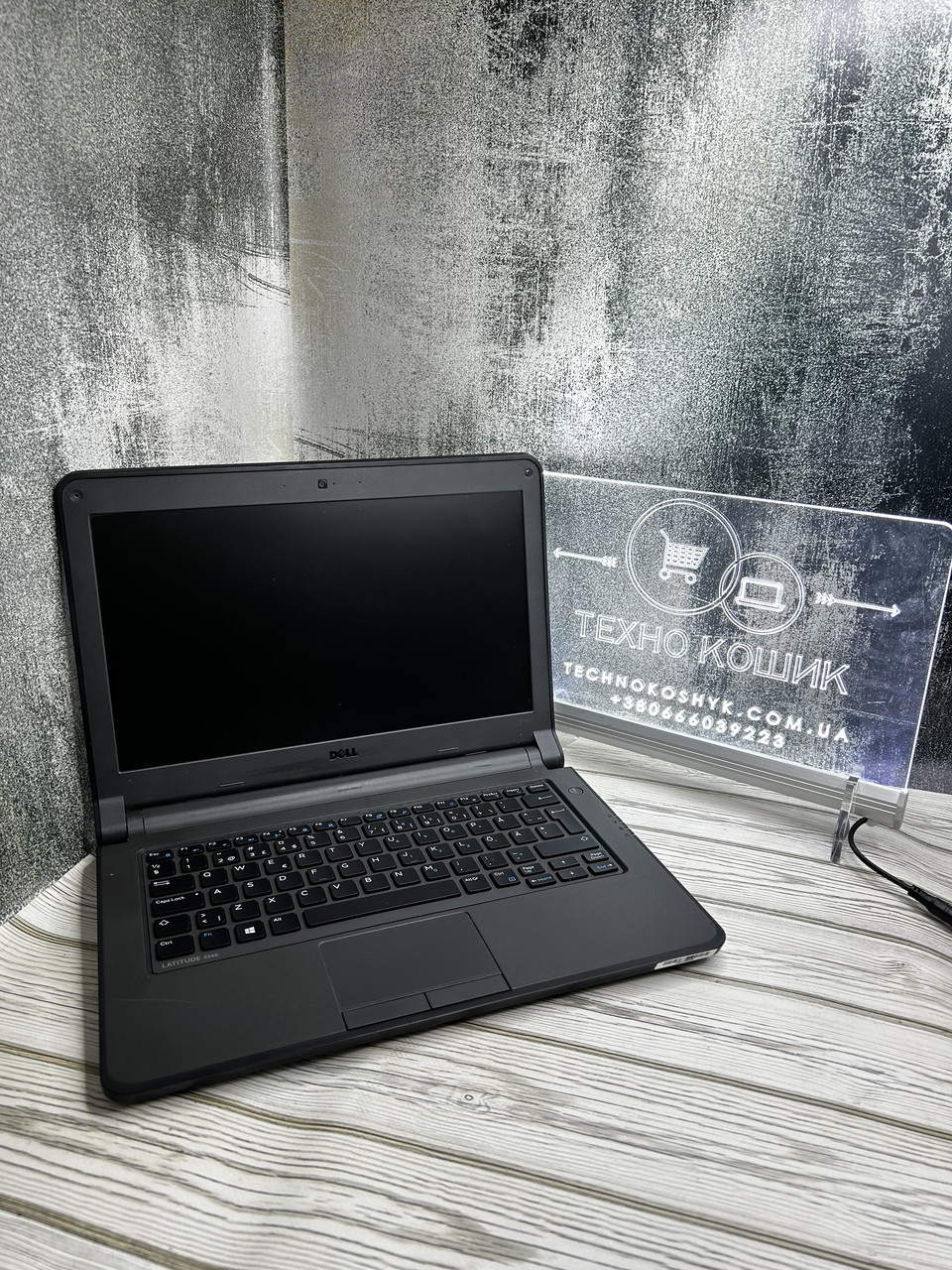 Ноутбук Dell Latitude 3340 \ 13.3 \ I3-4010U \ 8 GB \ SSD 120 GB