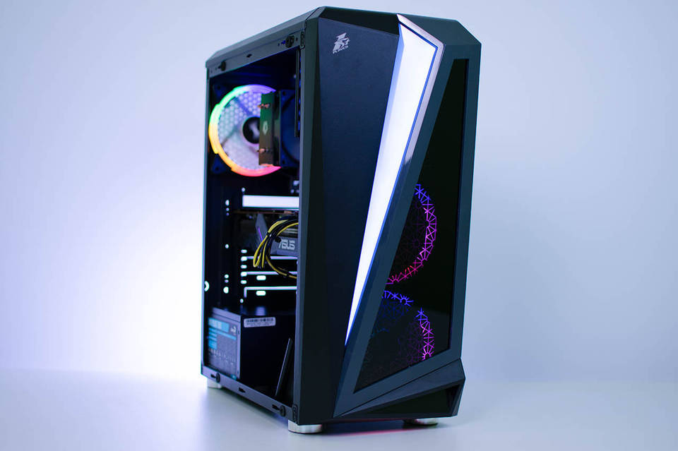 Ігровий ПК ARES! Ryzen 3600 5700 XT 8GB 500GB SSD 16GB